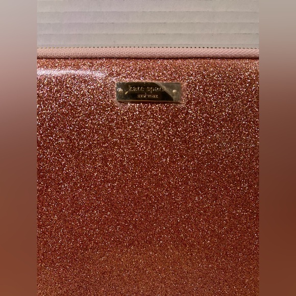 ♠️♠️♠️ Kate Spade New York Glimmer Laptop Sleeve 13" New - Picture 2 of 8
